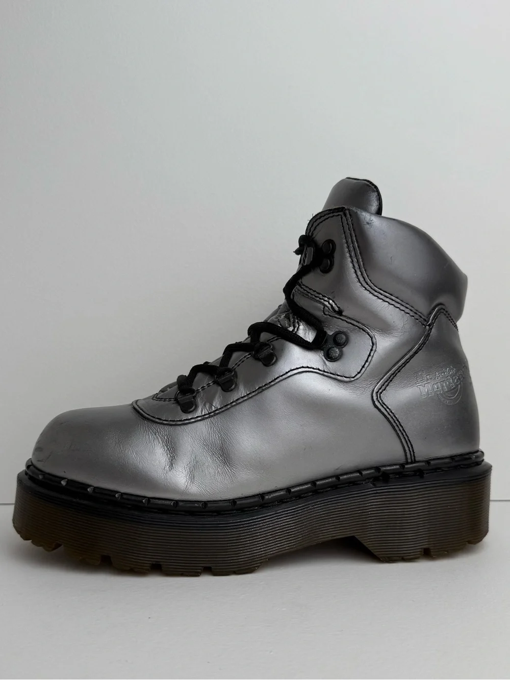 Dr. Martens uk women’s